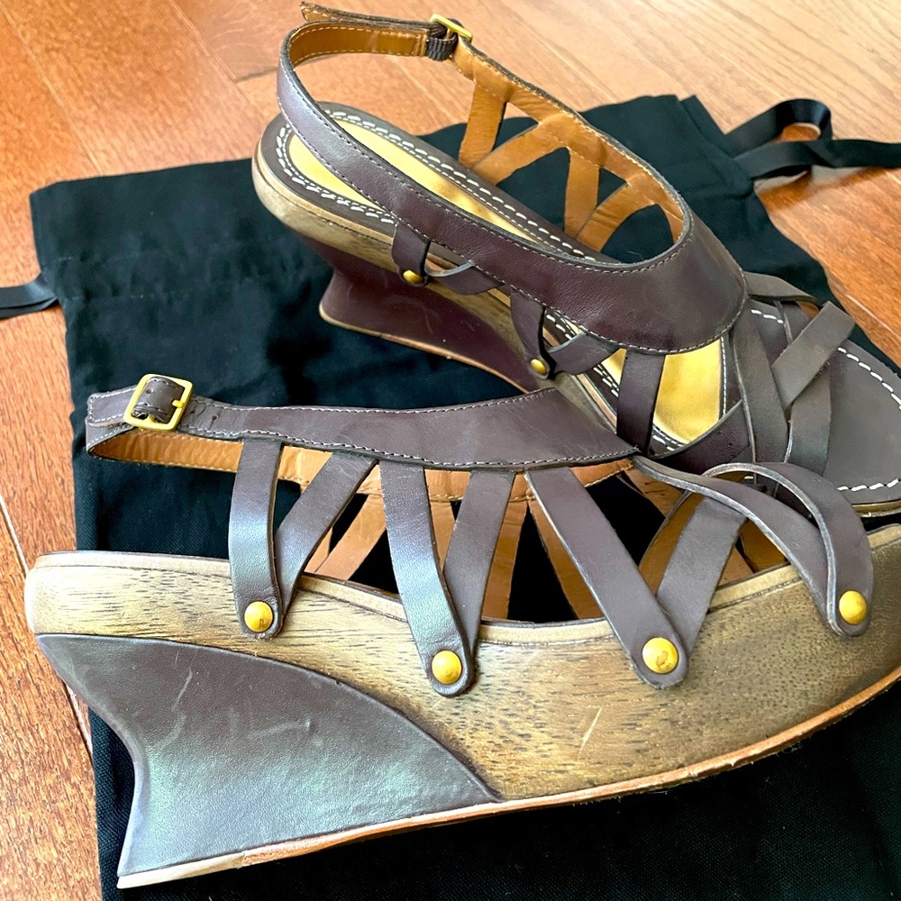 Lightly used Leifsdottiv wedge shoes.